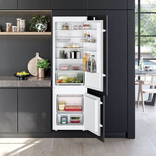 Топовые встраиваемые модели холодильников